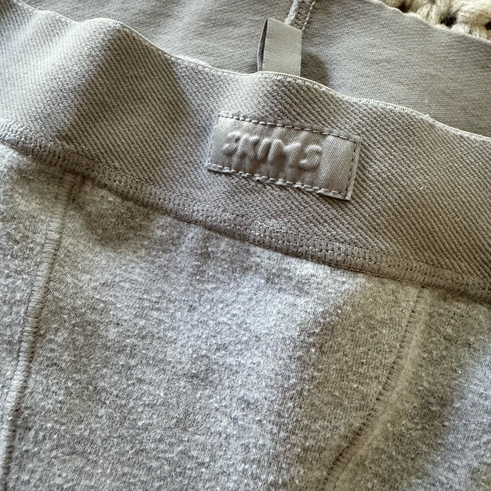 SKIMS Women's Gray Shorts